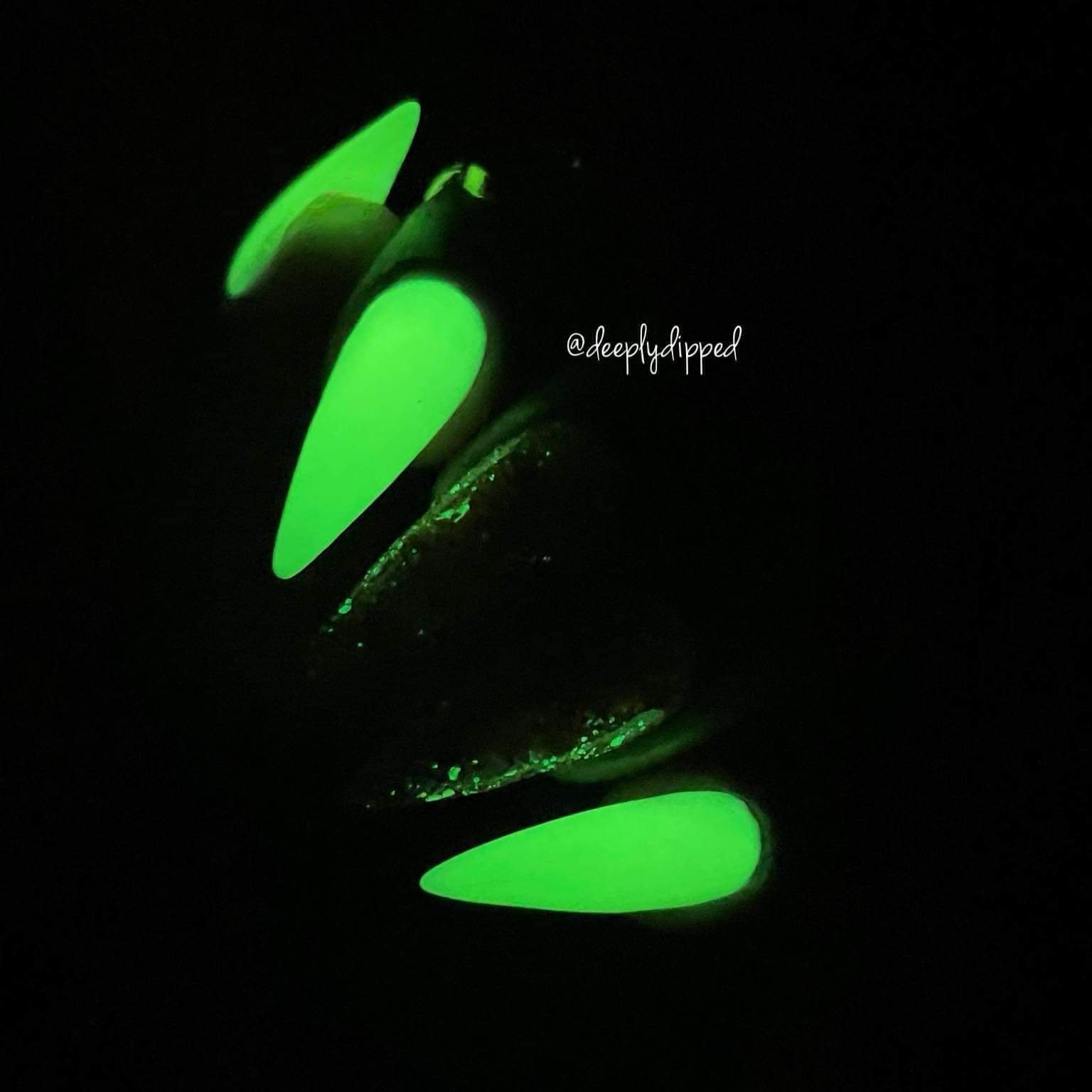 Tweet - Glow Dip Powder