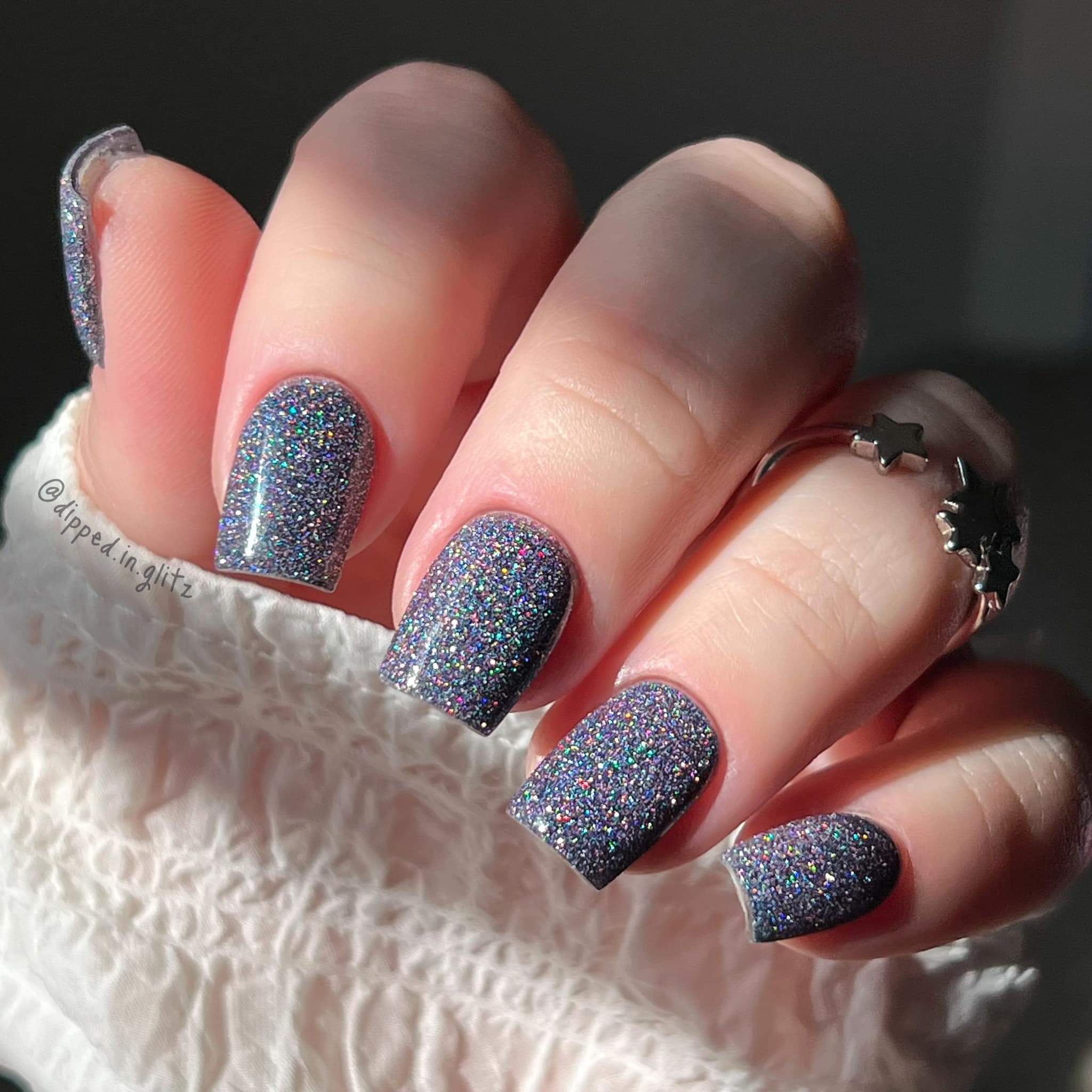 Vera - Glitter Dip Powder
