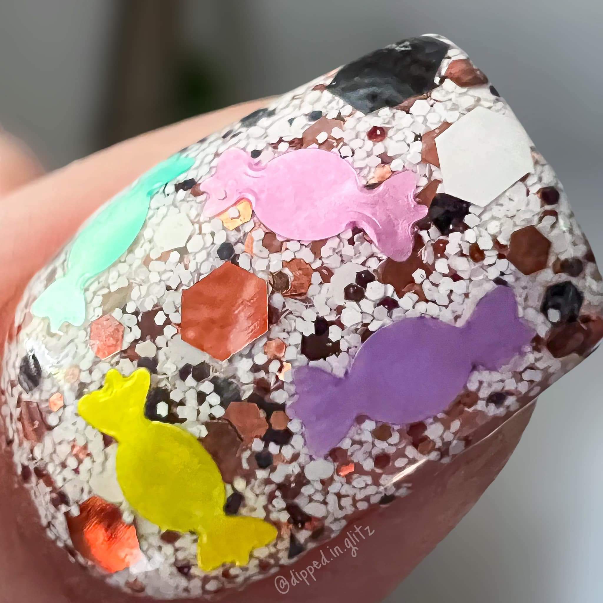 Treats - Glitter Dip Powder
