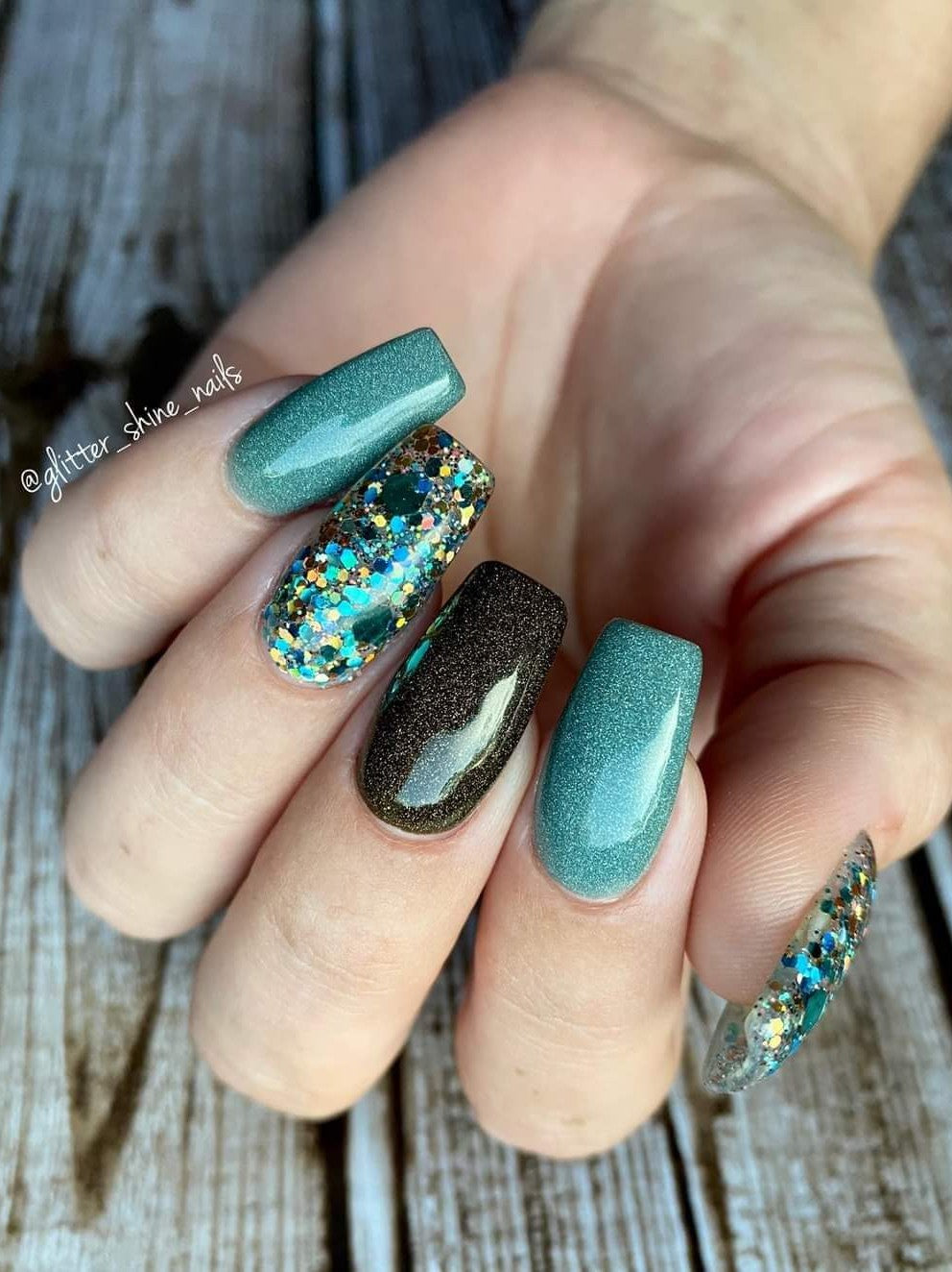 Saddle Up - Shimmer Dip Powder