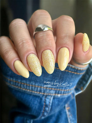 Wheels Are Churning - Glitter Dip Powder