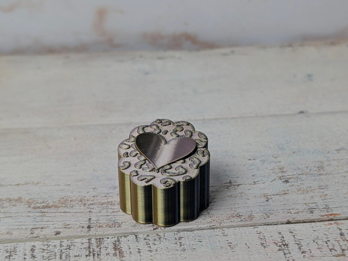 Single + Multi Nail Rest - Gilded Amethyst | COMING TUESDAY • 7 PM CT