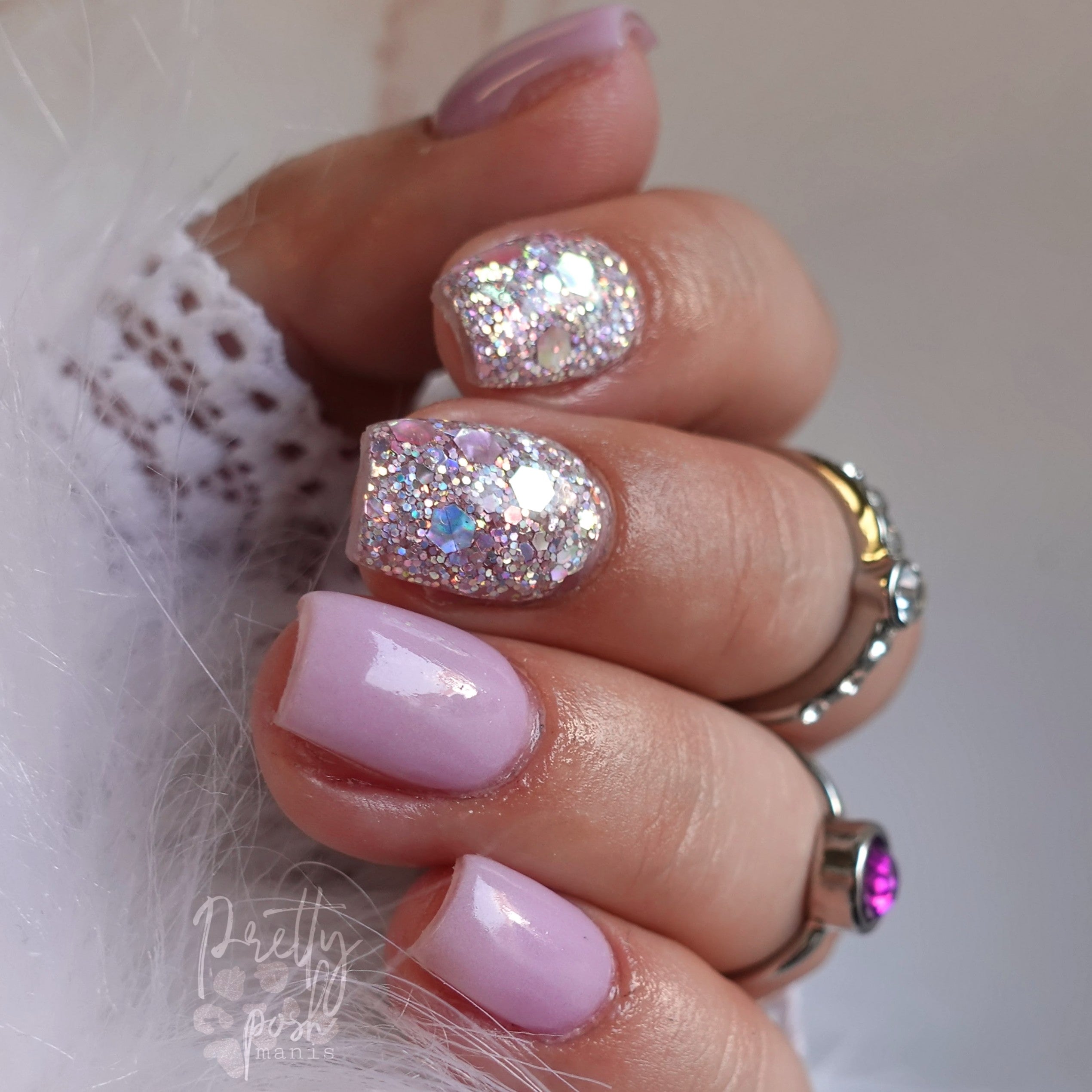 London Bridge Is Falling Down - Glitter Dip Powder