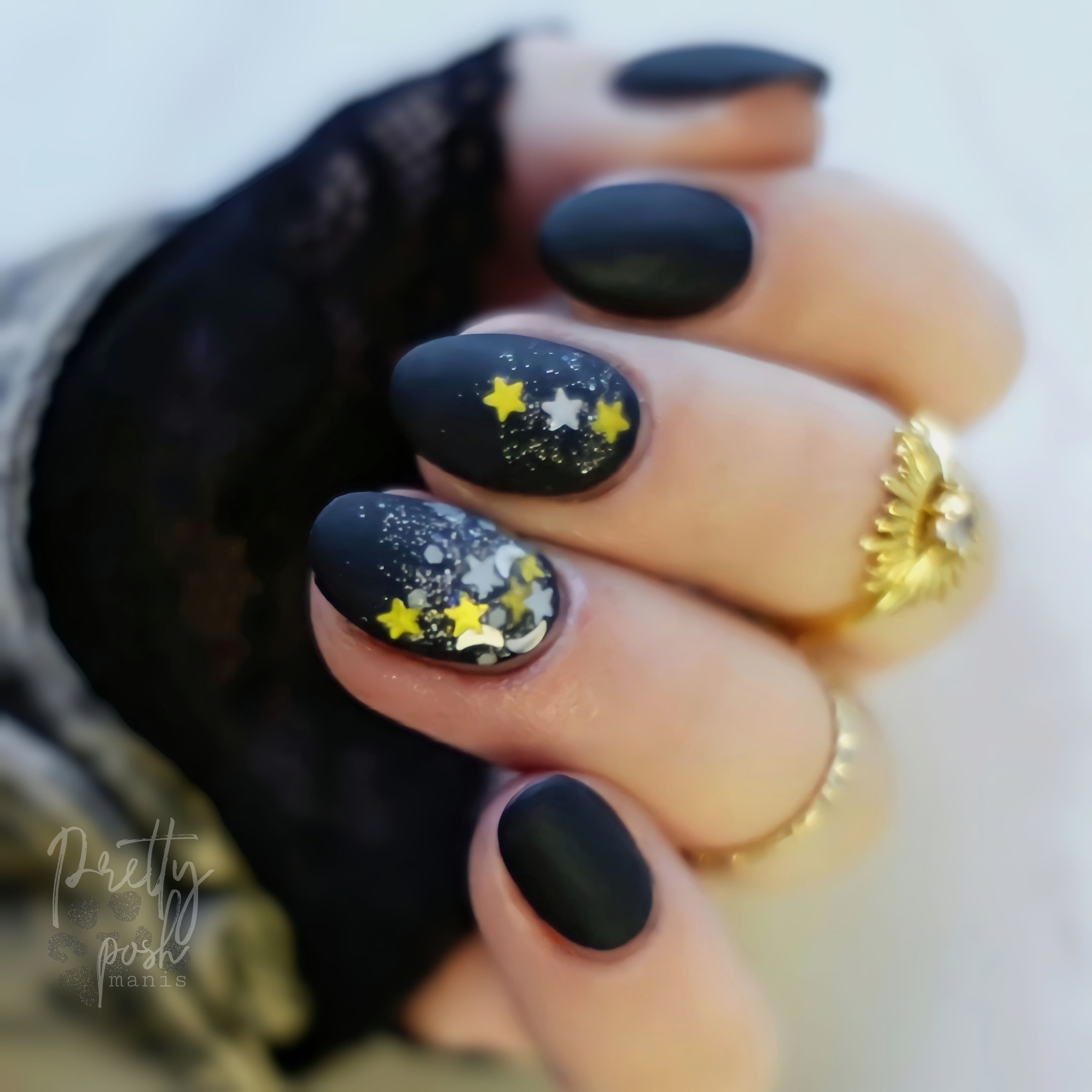To The Moon & Back- Glow Dip Powder