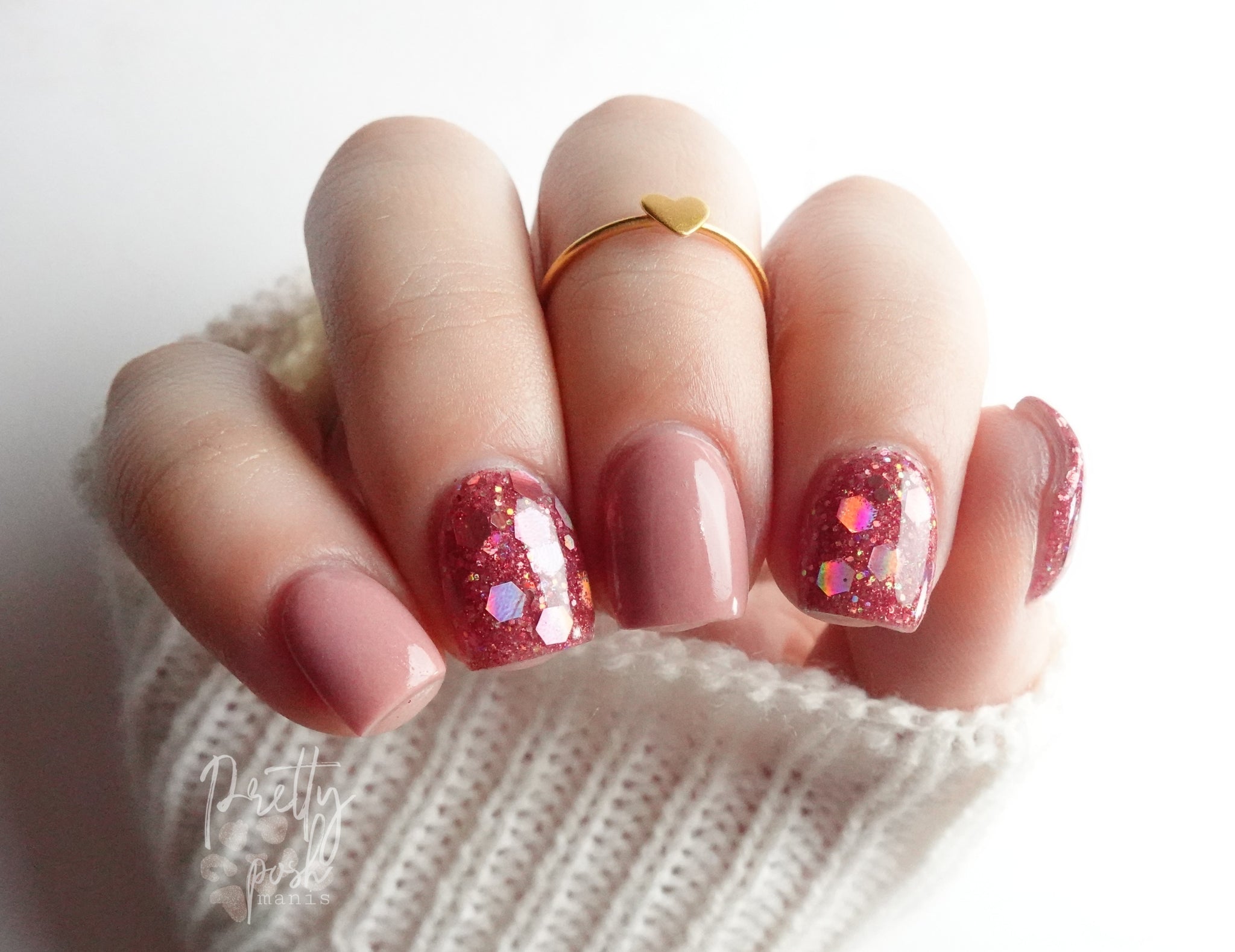 Cozy Corner - Glitter Dip Powder