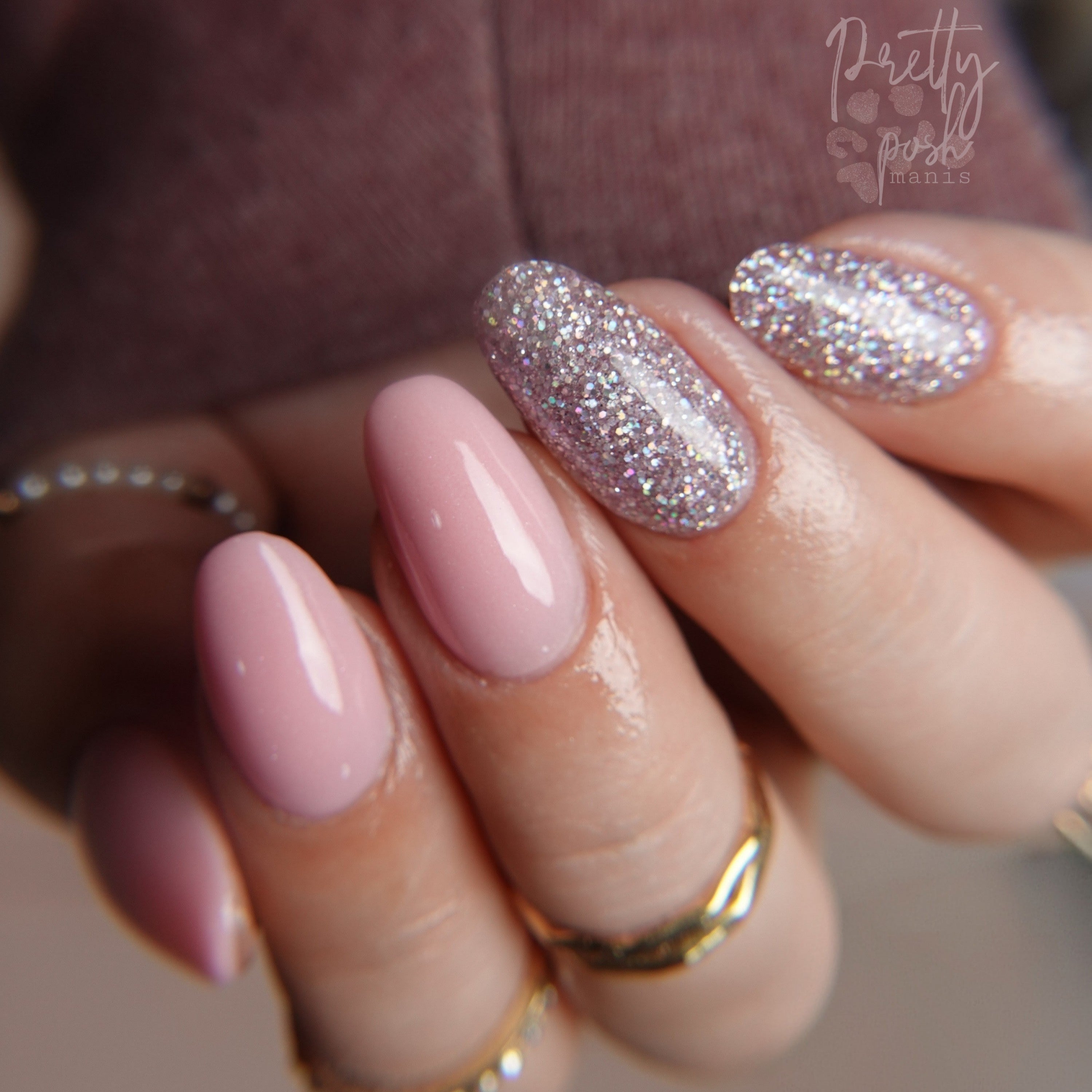 Hap-Happiest Season - Shimmer Dip Powder