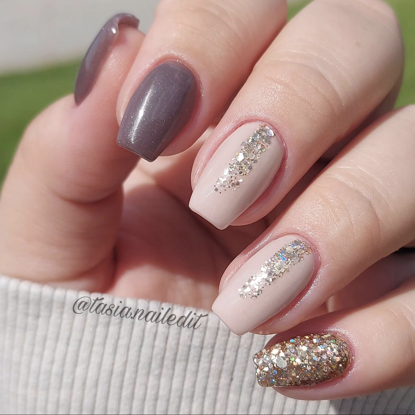 Infatuate - Shimmer Dip Powder