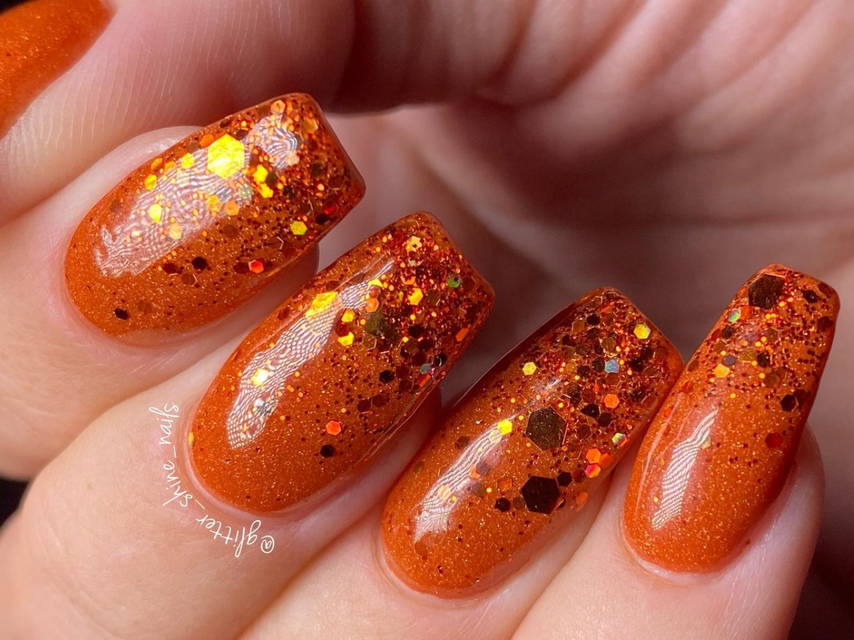 Burning Embers - Glitter Dip Powder