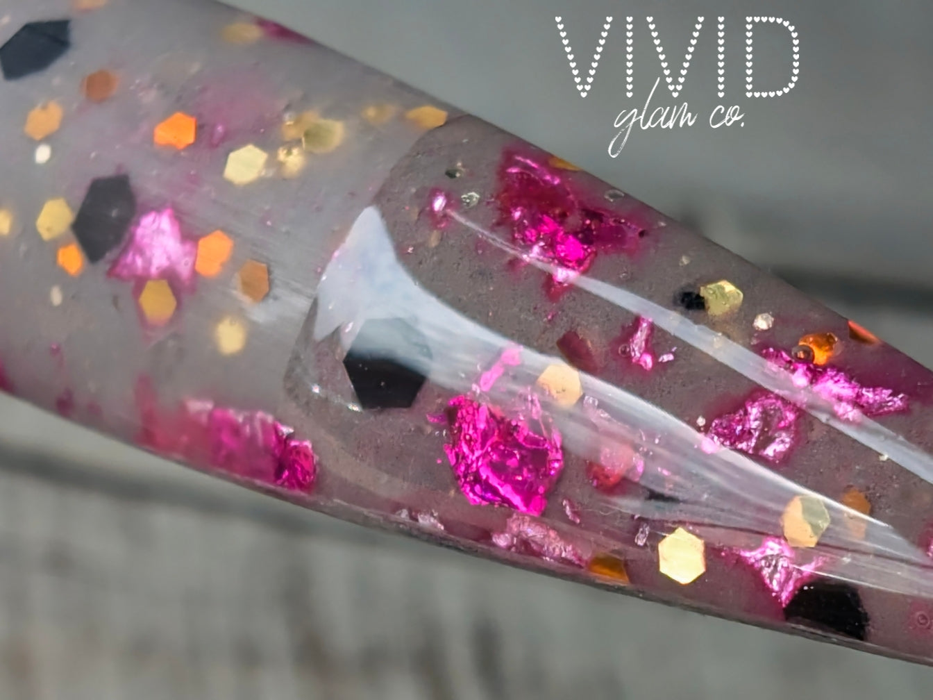 VIVID GLAM CO. LLC AMULET 2.0 THERMAL DIP POWDER MACRO