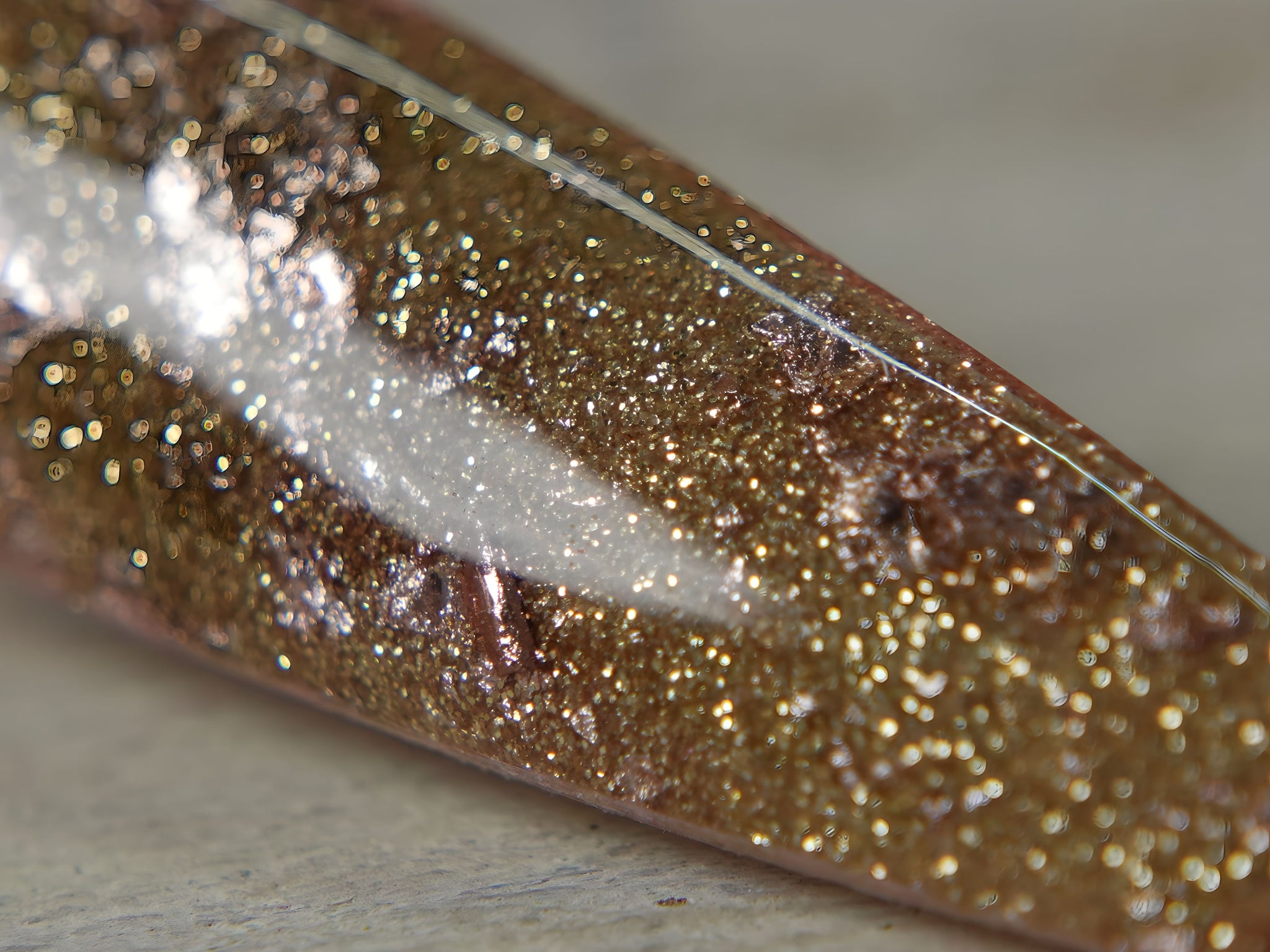 Gilded Drip - Glitter Dip Powder