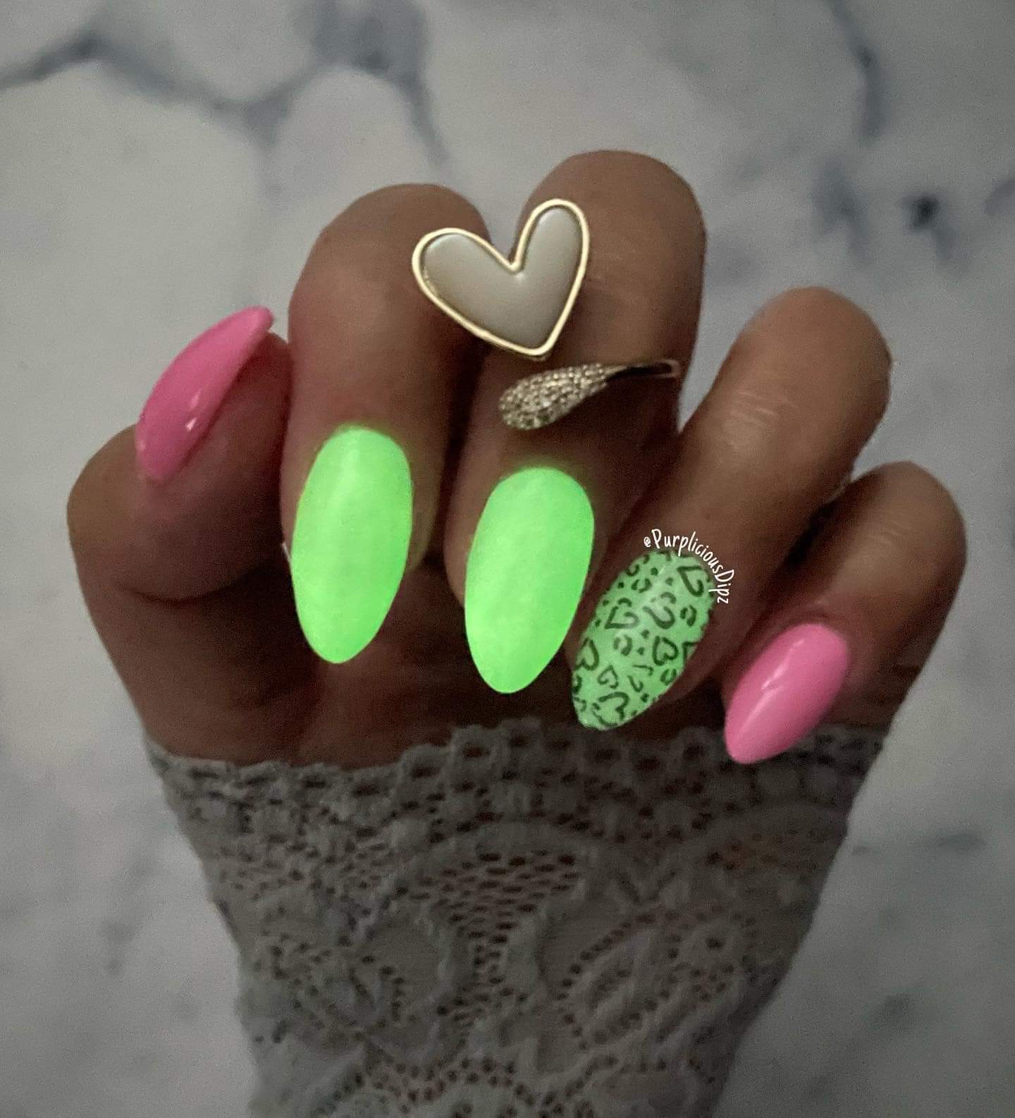 Summer Snow- Glow Dip Powder | Clearance