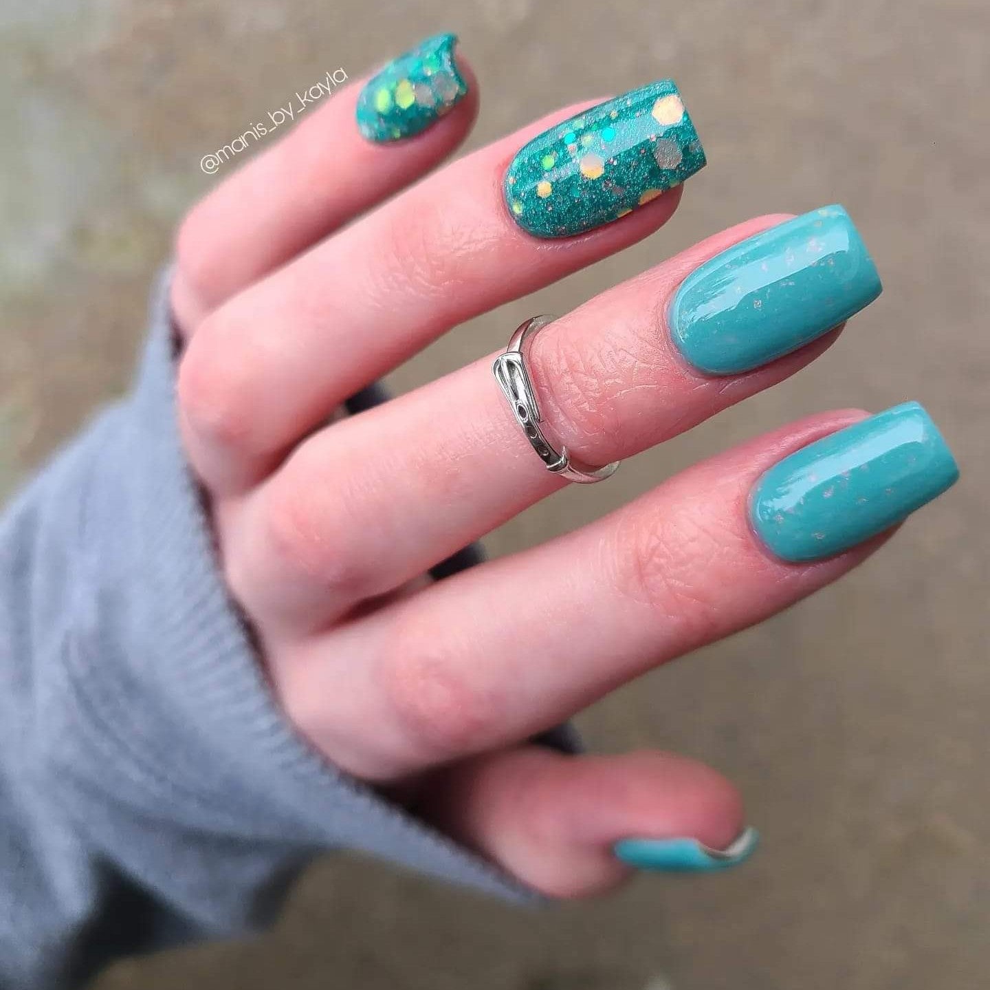 Waterin' Hole - Glitter Dip Powder