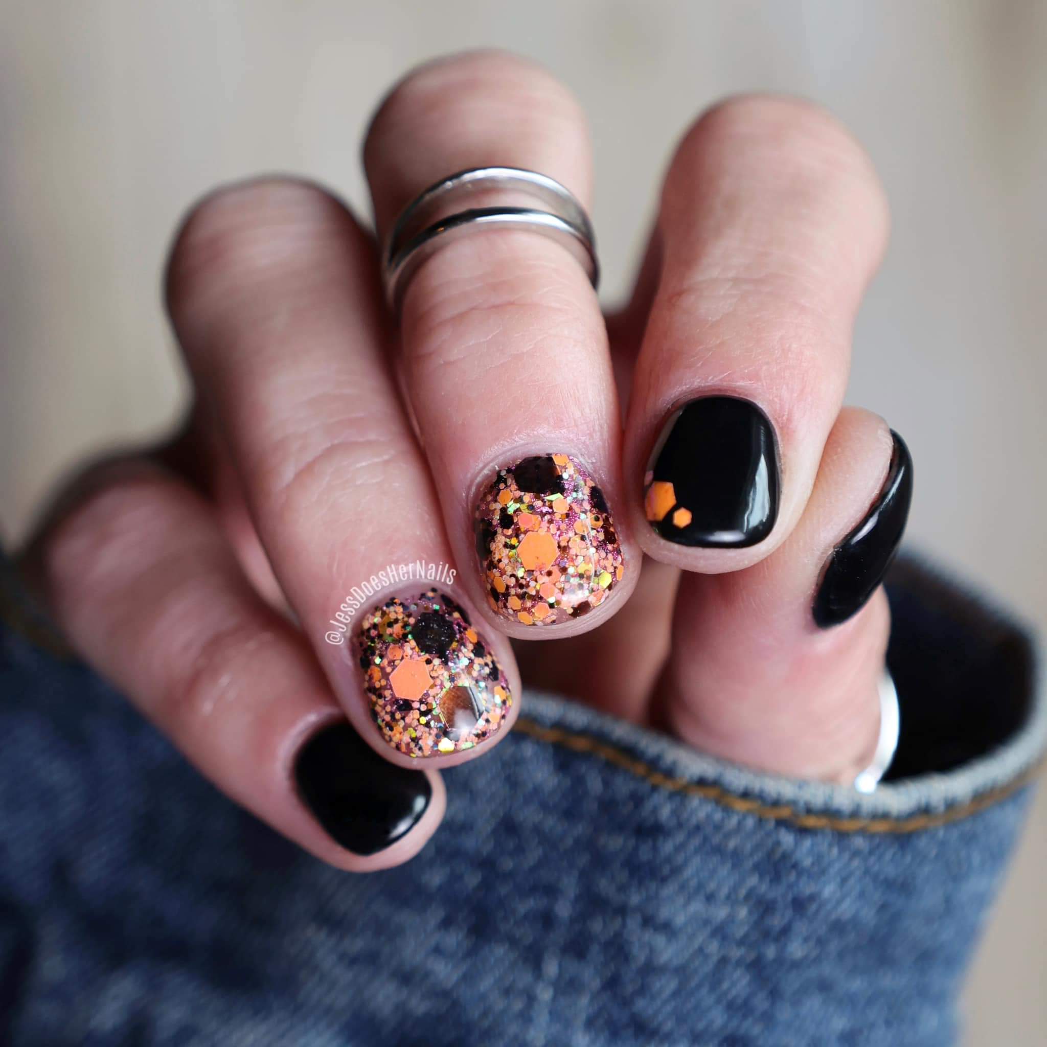 Creep - Glitter Dip Powder