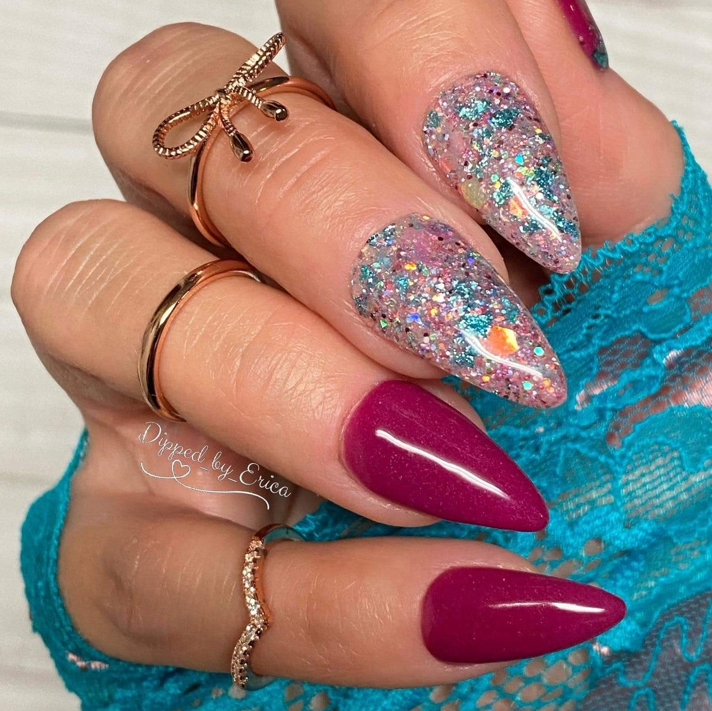 Kiss This - Shimmer Dip Powder