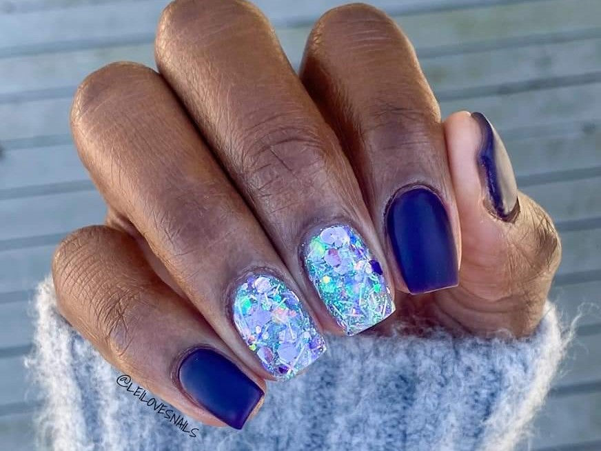 Mani Martian - Glitter Dip Powder