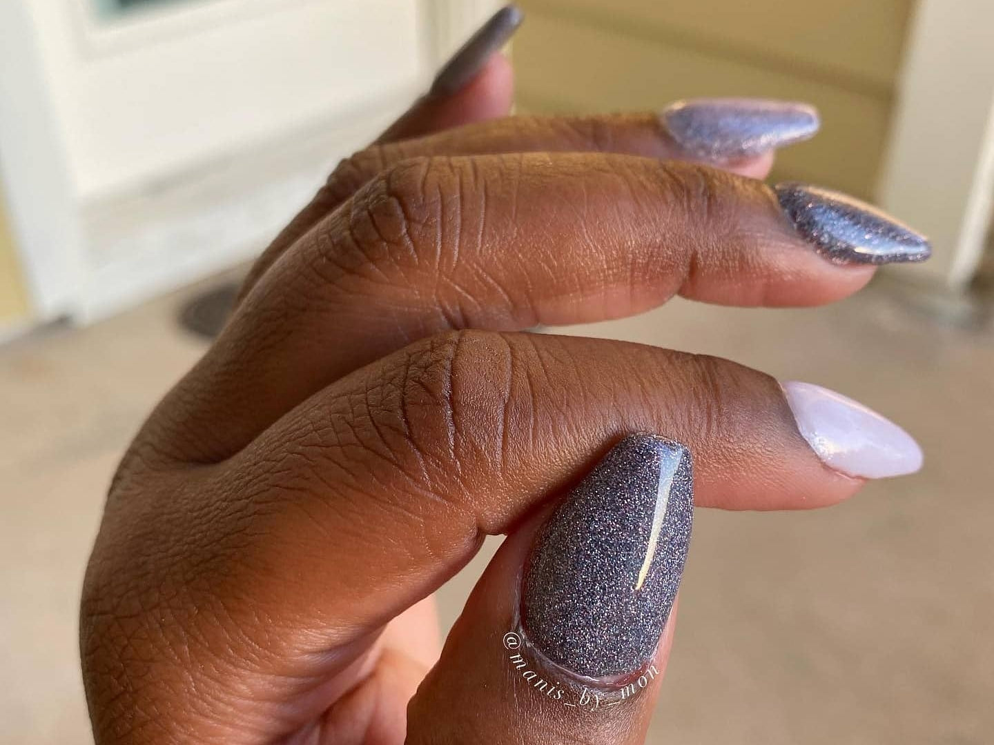Vera - Glitter Dip Powder