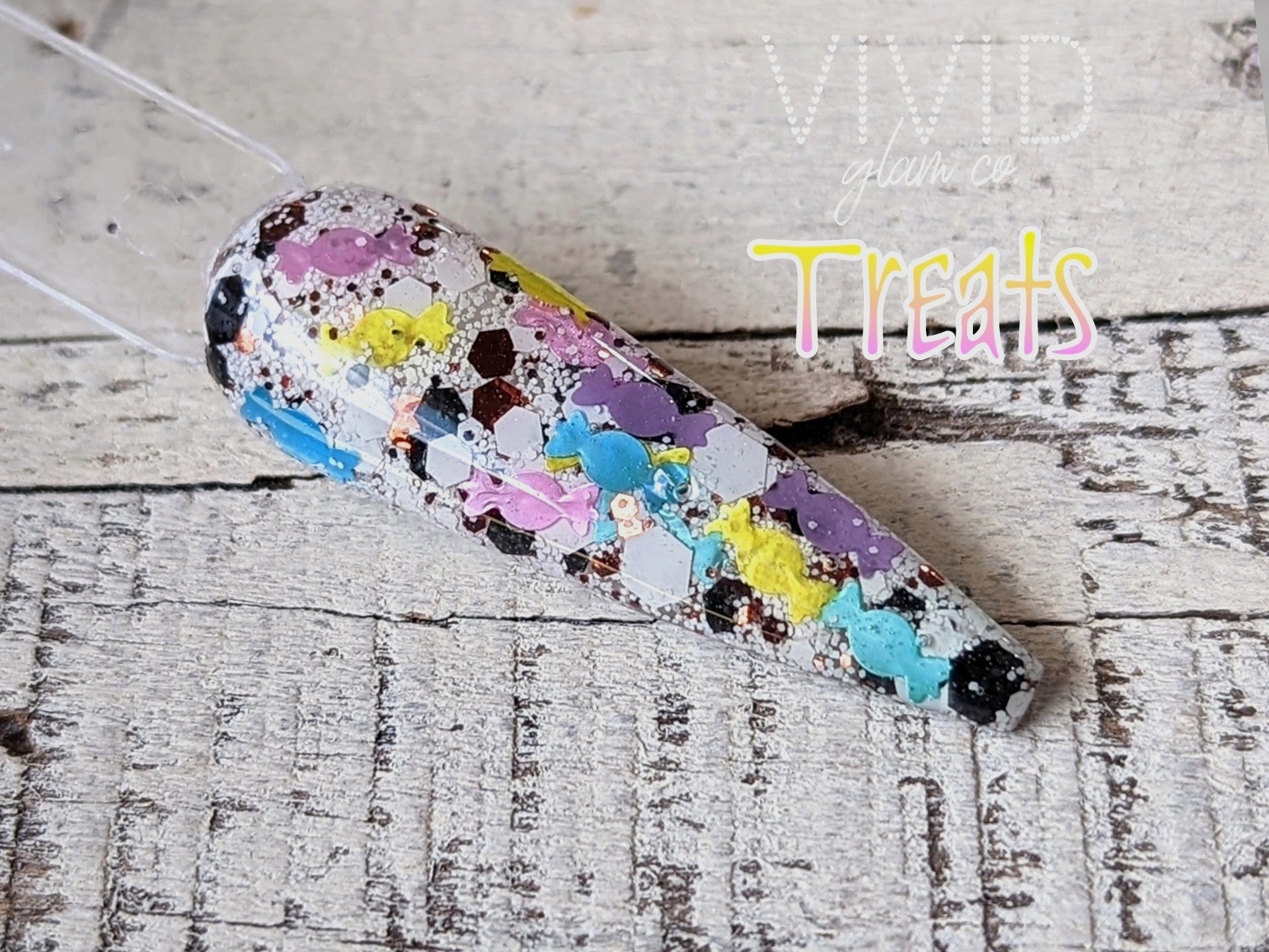 Treats - Glitter Dip Powder