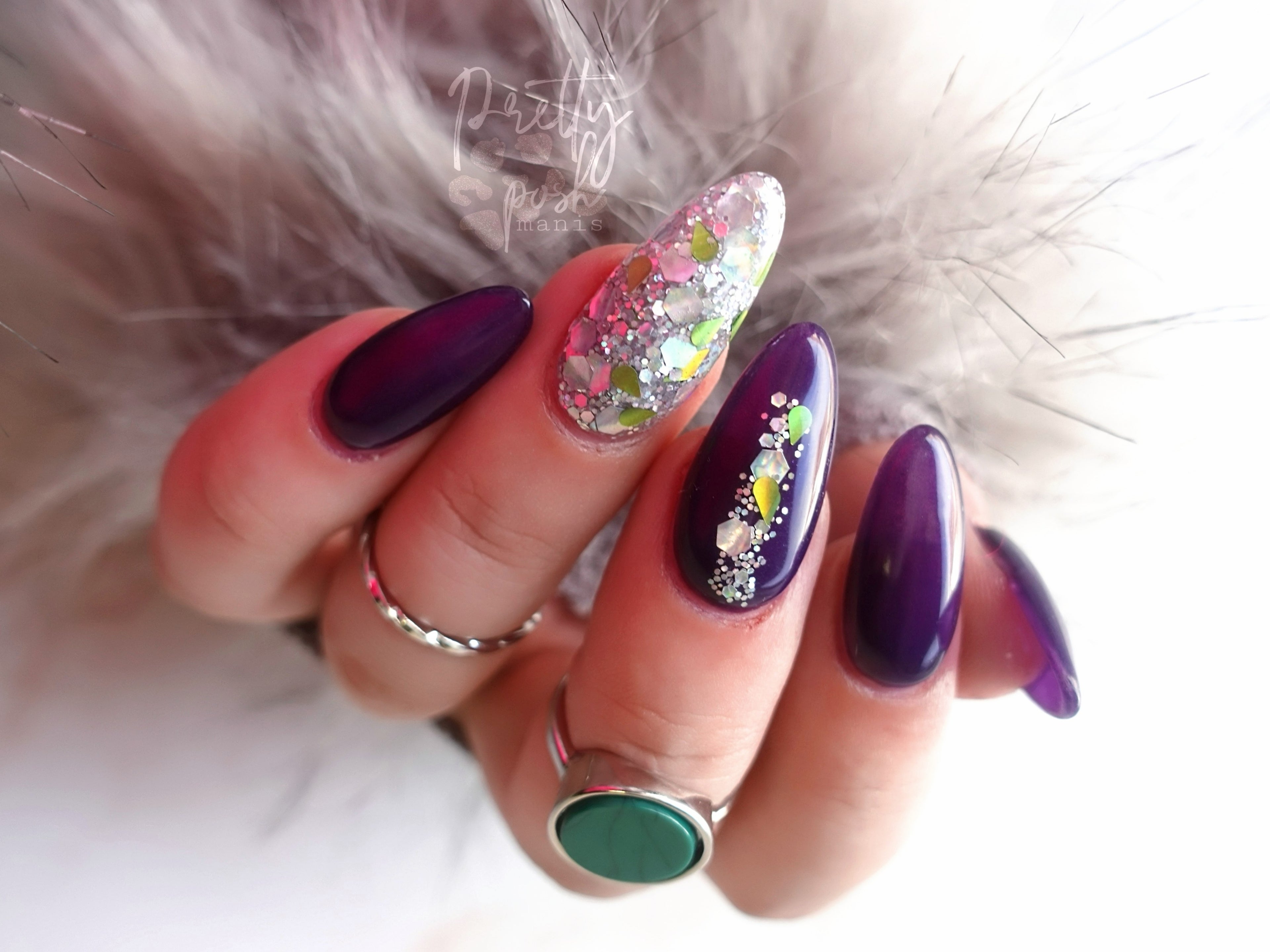 Alien - Glitter Dip Powder